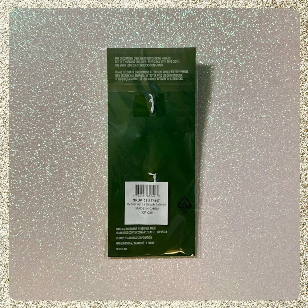 🎄☕ NWT 2025 Starbucks Enameled Metal "Coffee Person" Keychain - Picture 6 of 6